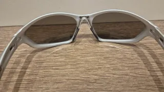 Occhiali da sole argento e blu