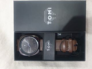 Reloj Tomi Hombre Negro
