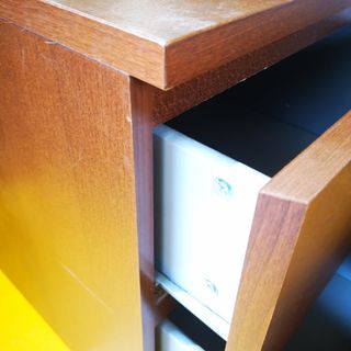 MESILLA NOCHE MODERNA (2) R3760073048152