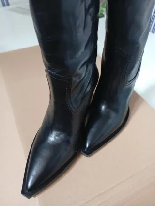 Botas cowboy piel Mango negras