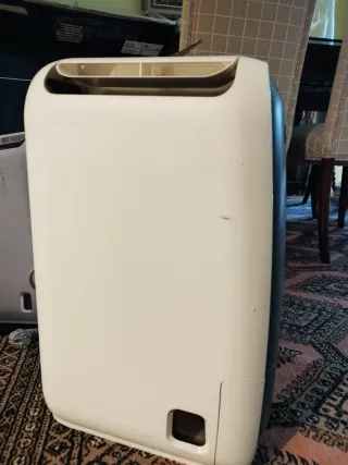 Deshumidificador DeLonghi