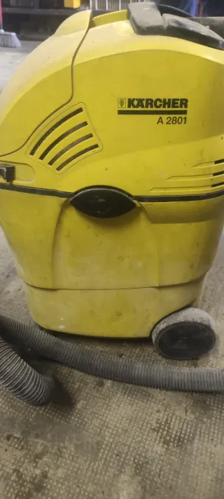 Aspirador Karcher A 2801