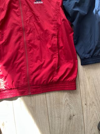 Chaqueta Deportiva Adidas Roja y Azul Marino