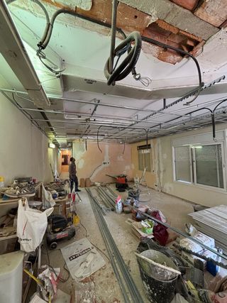 Servicios de instalaciones y reformas