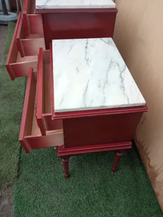 Cómoda  y dos mesillas antigua mármol y madera