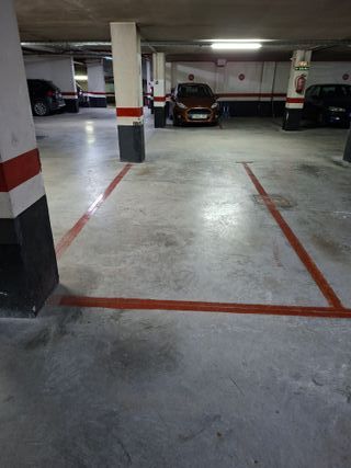 Se alquila plaza de garaje Calle la Rioja, 4 .