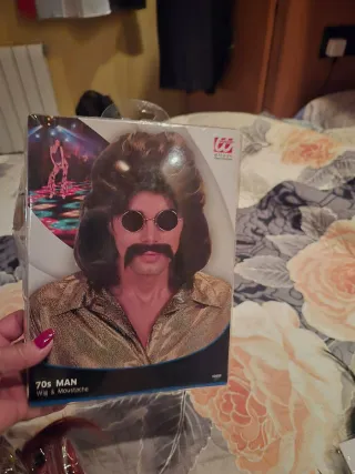 Peluca y bigote 70s Man