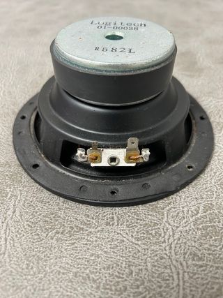 Subwoofer Logitech 5 20W 8 Ohm