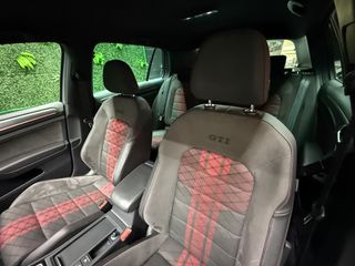 Volkswagen Golf GTI TCR 2.0 TSI 213kW(290CV) DSG