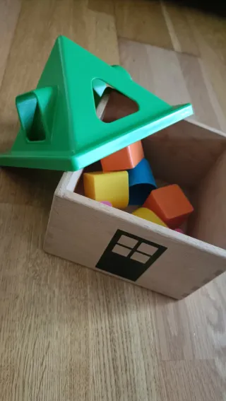 Casa de madera para encajar - Juego bebé