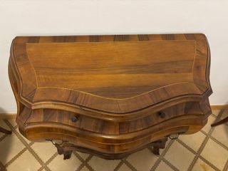 Cómoda antigua madera maciza estilo francés bombé