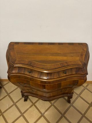 Cómoda antigua madera maciza estilo francés bombé