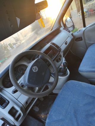 Nissan Primastar 2004