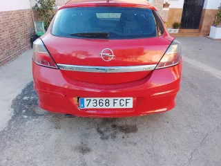 Opel Astra 2010