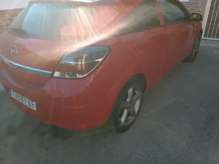 Opel Astra 2010