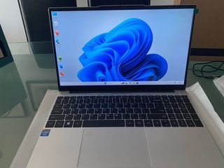 Ordenador XIAMAN Plata Windows 11 Pro 16GB RAM