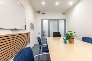 Oficina en alquiler en La Sagrada Família en Barcelona