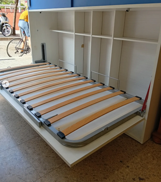 CAMA ABATIBLE CON ARMARIO BCO/AZUL