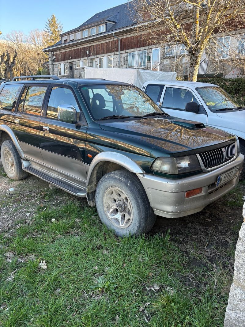 Mitsubishi Montero 1999 - foto 1