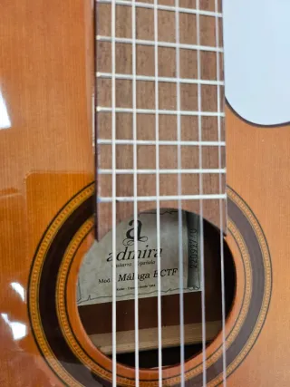Guitarra Admira Málaga ECTF Estrecha