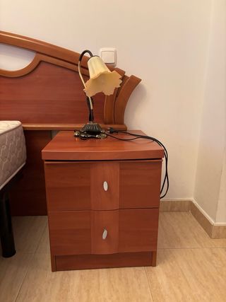 Centro de noche madera