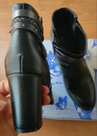 Botines tacón negros talla 39