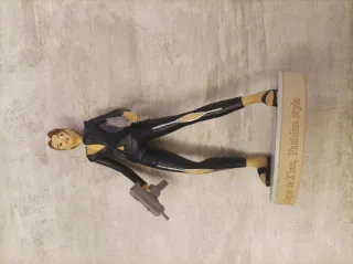 Figura Lara Croft Tomb Raider