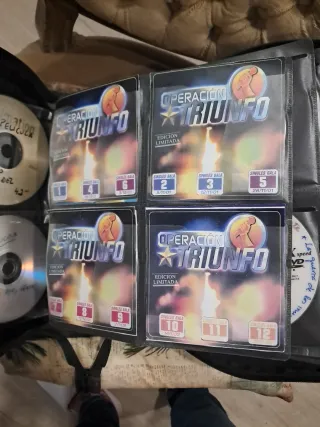 Coleccion de cds y dvds