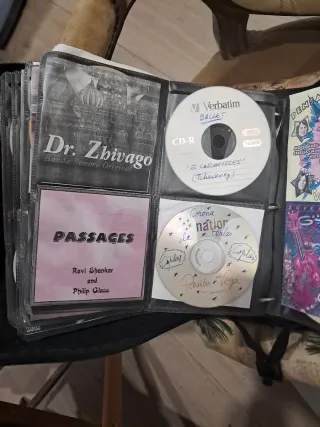 Coleccion de cds y dvds