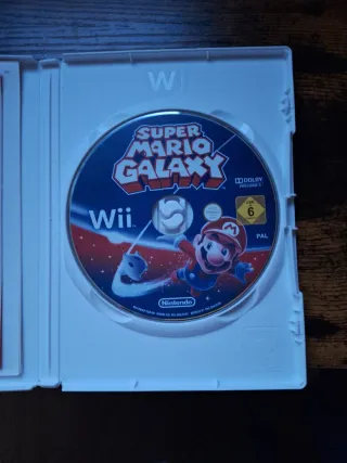 Super Mario Galaxy per Nintendo Wii, selezione Nintendo