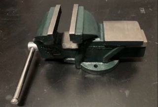 Tornillo de banco robusto