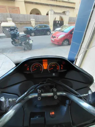 Suzuki burgman 400 del 2007