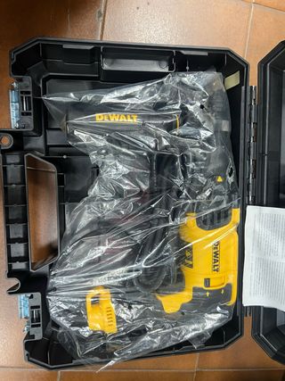 Dewalt D25133KQS Martillo Combinado