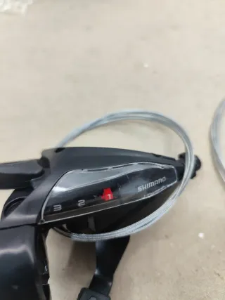 Manetas Freno/Cambio Shimano V-Brake