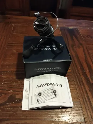 Carrete Shimano Miravel 2500