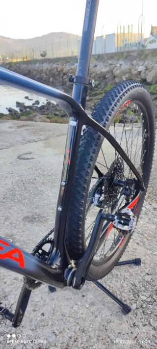 Bici MTB carbono Orbea Alma M50-Eagle T L