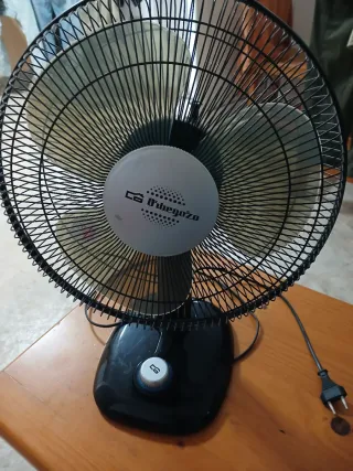 Ventilador Orbegozo de sobremesa