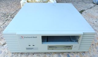 Retro PC Packard Bell Packmate P Intel 486 33Mhz