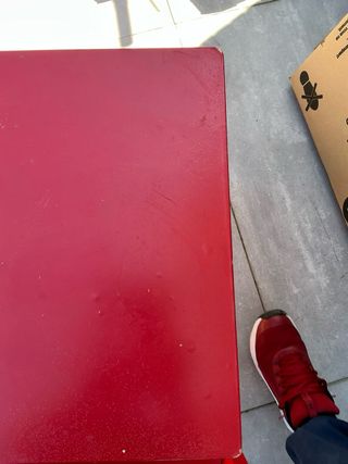 Mesa y 2 sillas rojas IKEA KRITTER