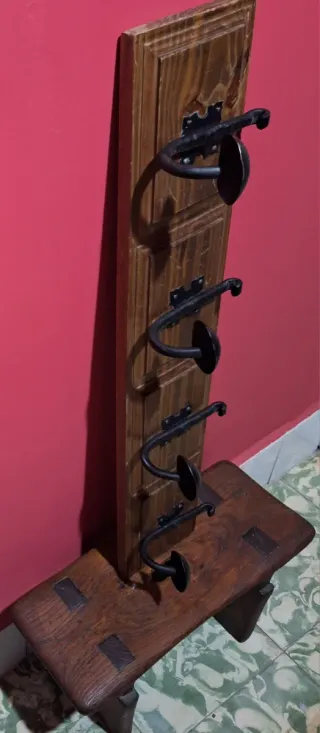 Perchero Castellano Madera y Metal Años 60