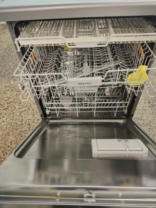 Lavavajillas Miele 60cm 3 bandejas