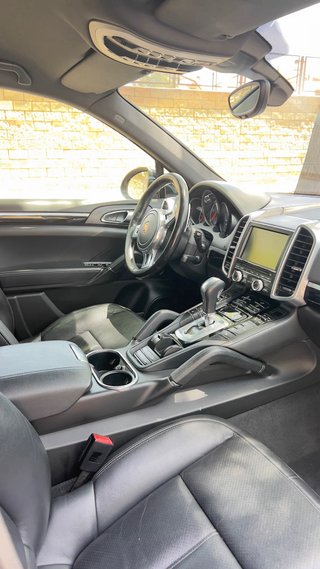 Porsche Cayenne 3.0 diesel