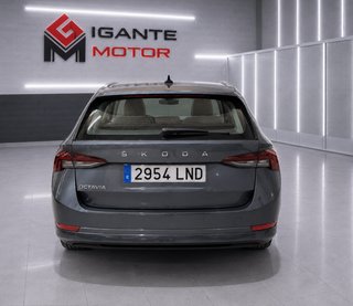 Skoda Octavia 2021.