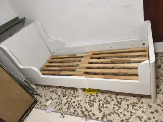 Cama infantil extensible blanca