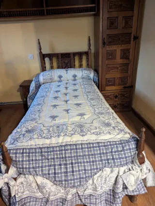 Ocasión bonito Juego de 2 colchas cama de 90
