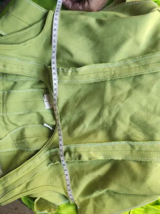 Traje de flamenca, verde pistacho y salmón