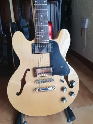 Solo Hoy! Gibson Epiphone ES-339 SemiHollow guitar