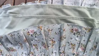 Minifalda floral con volantes