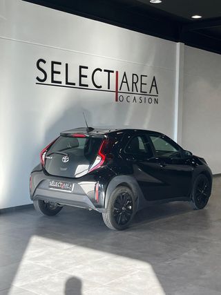 TOYOTA Aygo X Cross 1.0 72cv - 2023