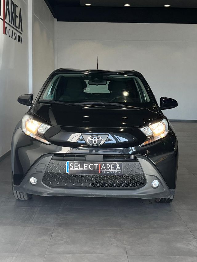 TOYOTA Aygo X Cross 1.0 72cv - 2023